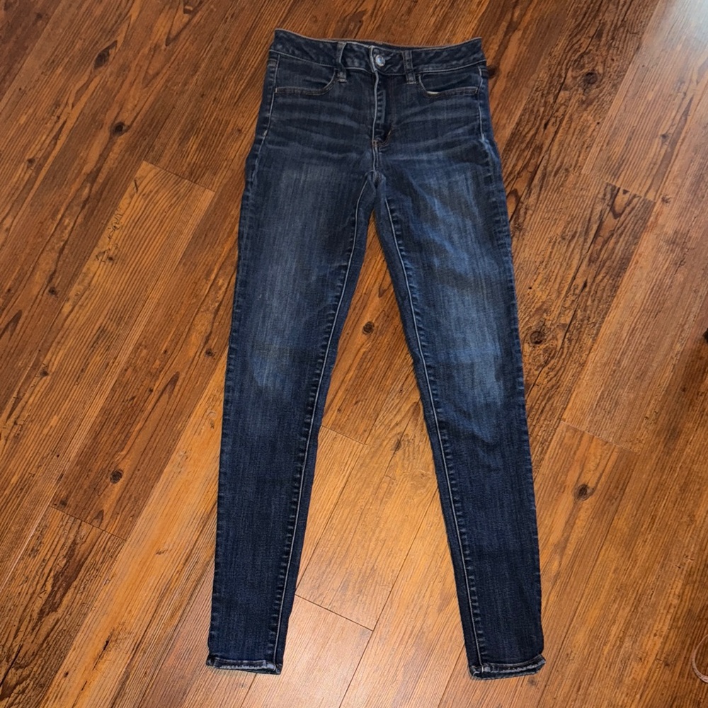 American Eagle skinny jeans